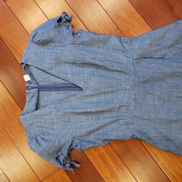 J. Crew Cotton dress, ruffle detail at hem, ties at cap sleeves. Women's 4 - Picture 2 of 11